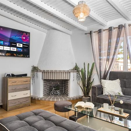 Dennis City Center Elegant Apartment Zante Extérieur photo