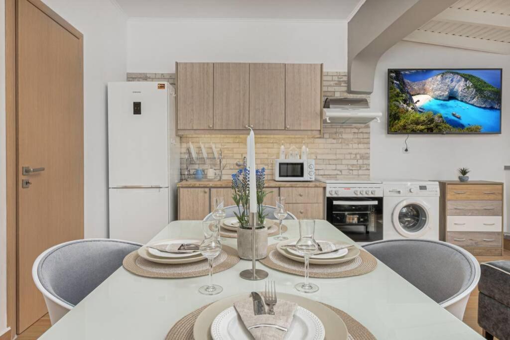 Dennis City Center Elegant Apartment Zante Extérieur photo
